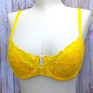 Vintage Victoria's Secret 34B Very Sexy Push Up Bra lace underwire